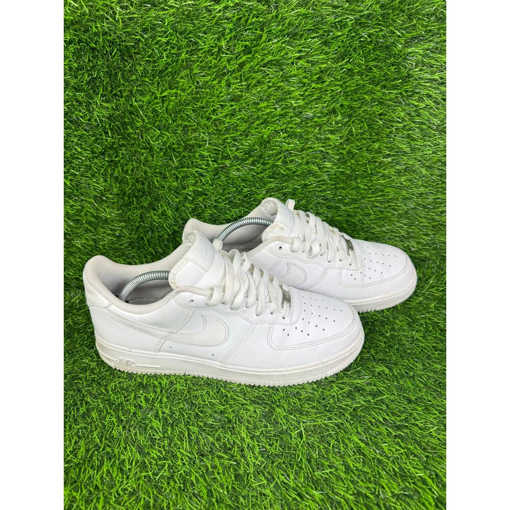 Nike Air Force 1 Low '07 Men's 9.5 Triple White AF1 Leather Sneaker 315122-111 - Picture 1 of 7